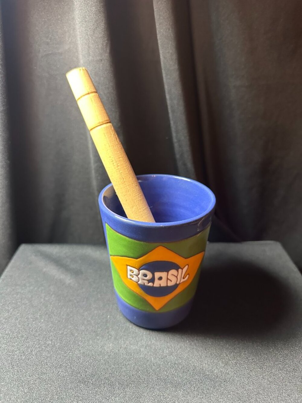 Share Brazillian Caipirinha ceramic cup and wood pestle kit